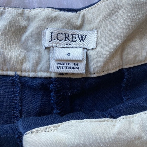 J. Crew Shorts Sz 4 Weathered Classic Twill City Fit Broken in Chino Navy Womens - Picture 3 of 10